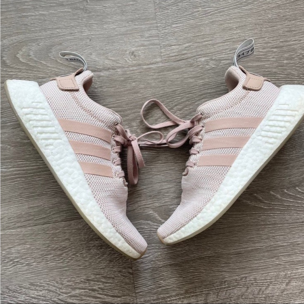 Adidas NMD R2 Pink/White Women's Shoes, Size 5.5